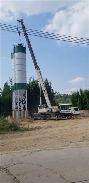 河源市吊车出租分析天气对吊车施工的影响 