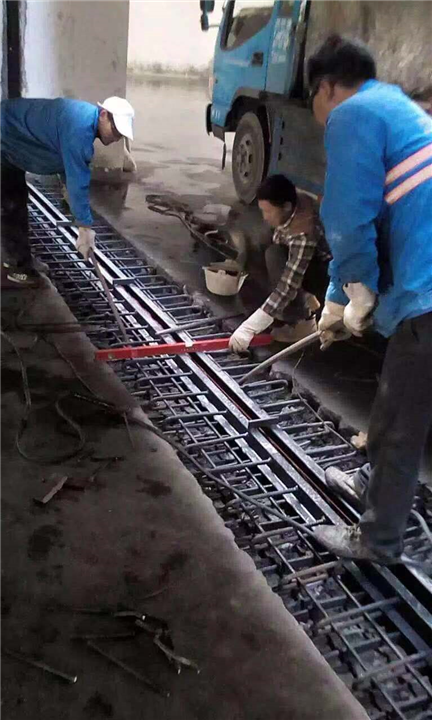 常熟楼地面单列嵌平型建筑变形-伸缩缝 