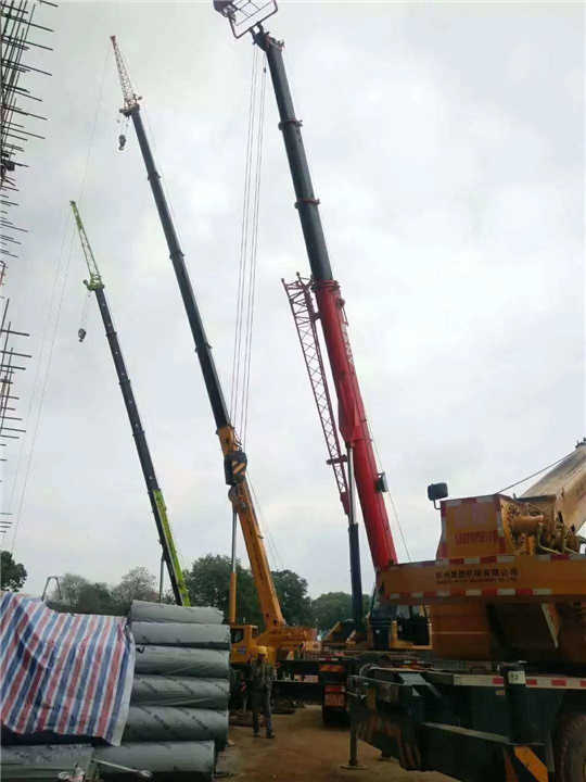 防城港吊车出租 