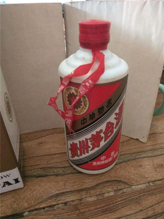 回收茅台酒瓶口的“珠子”有啥用