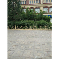 铁艺草坪