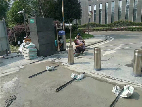 厦门电动伸缩门维修公司 
