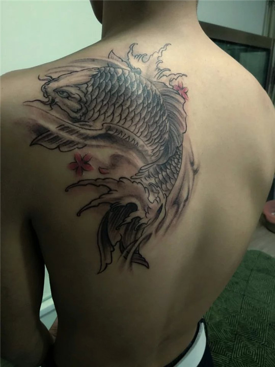 乐山纹身