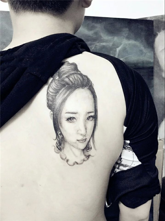 乐山纹身