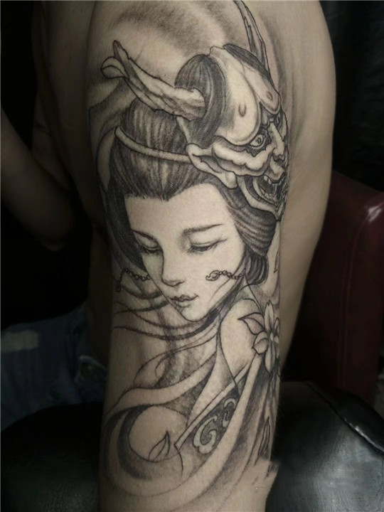 乐山纹身进口激光洗纹身