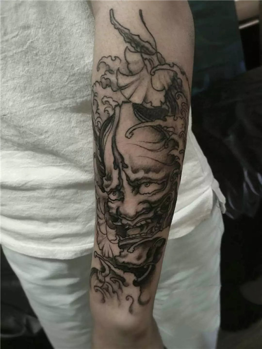 乐山纹身工作室