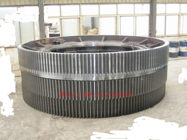 3.0x9米球磨机大齿轮小齿轮供应 
