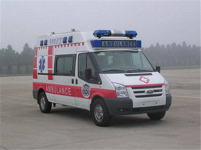 大连跨省救护车出租价格实惠