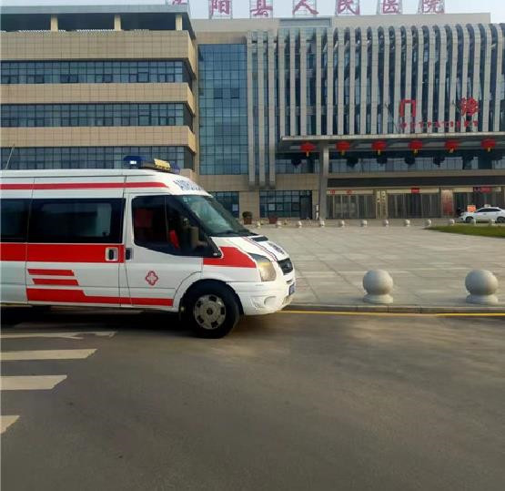 大连庄河救护车出租护送老人配医护跟车