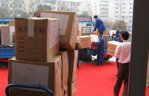 章丘搬家公司重视客户的投诉 