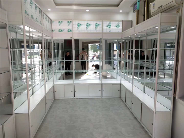 延安烤漆展柜