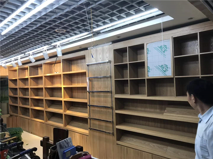 榆林烤漆展柜