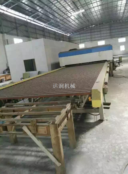 二手北玻钢化炉2450 