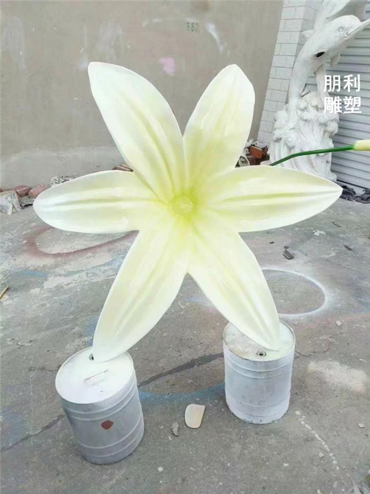 不锈钢花朵雕塑