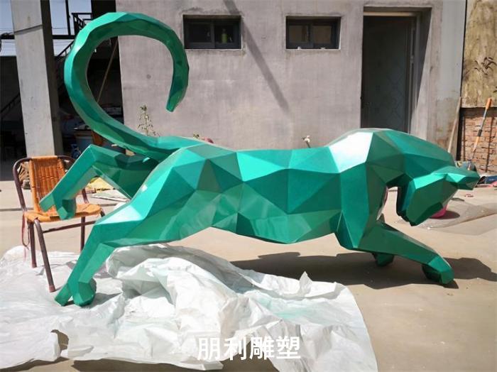 金钱豹铜雕工艺品