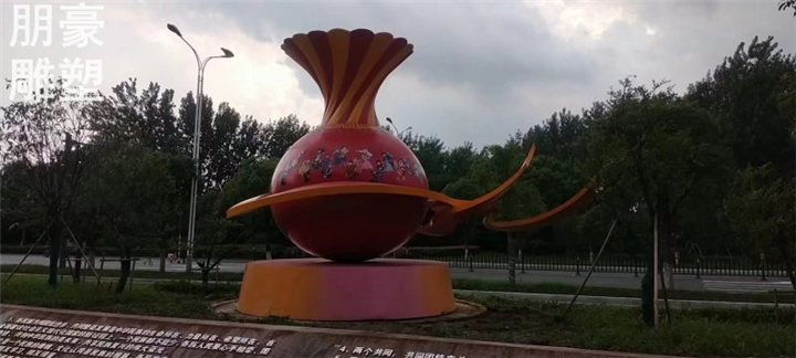 空间花瓶雕塑生产厂家制造瓶子雕塑服务商