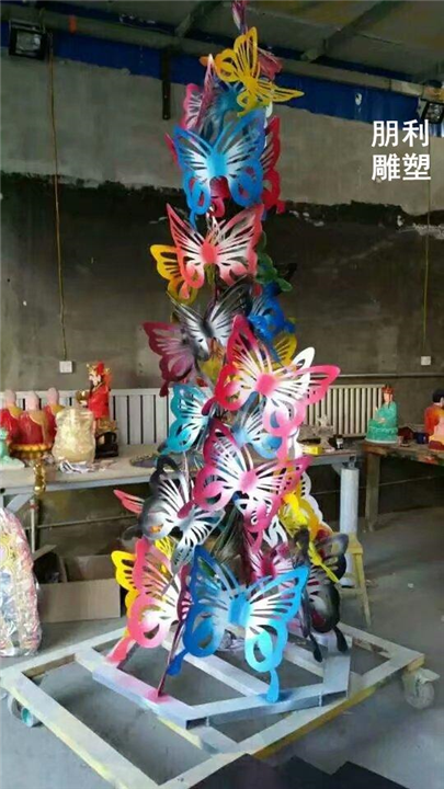不锈钢拉丝蝴蝶雕塑，激光切割成型，房地产景观新宠