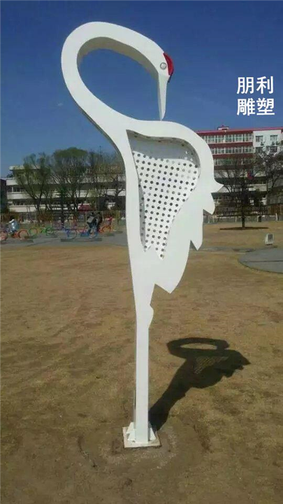 不锈钢仙鹤飞翔雕塑，不锈钢动物雕塑