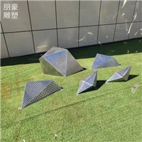 承接学校石头雕塑摆件制作厂家