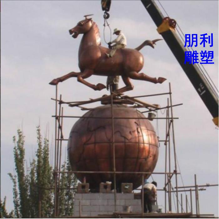 马踏飞燕铜雕塑