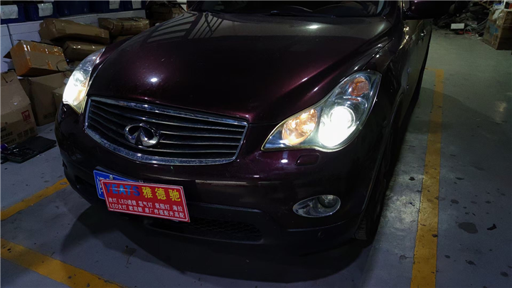 英菲尼迪QX50恒威极光LED双光透镜升级 