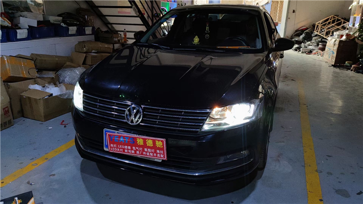 大众朗逸日行灯套装升级欧司朗LED双光透镜 