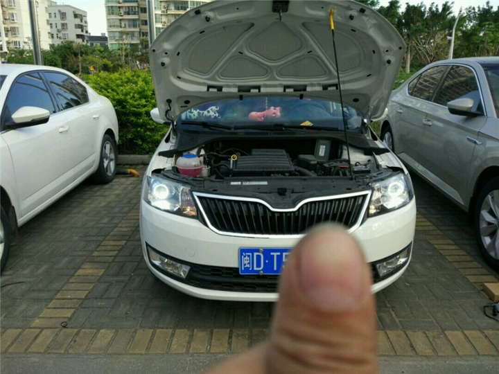 斯柯达昕锐改灯