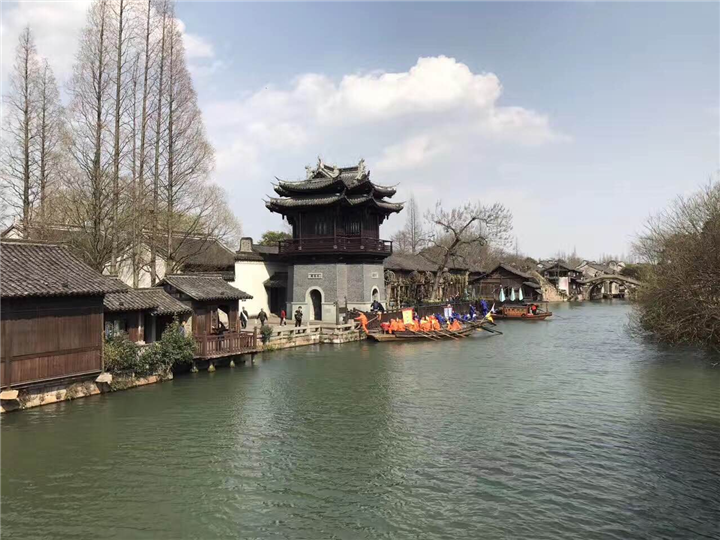 乌镇到上海虹桥机场包车，乌镇包车