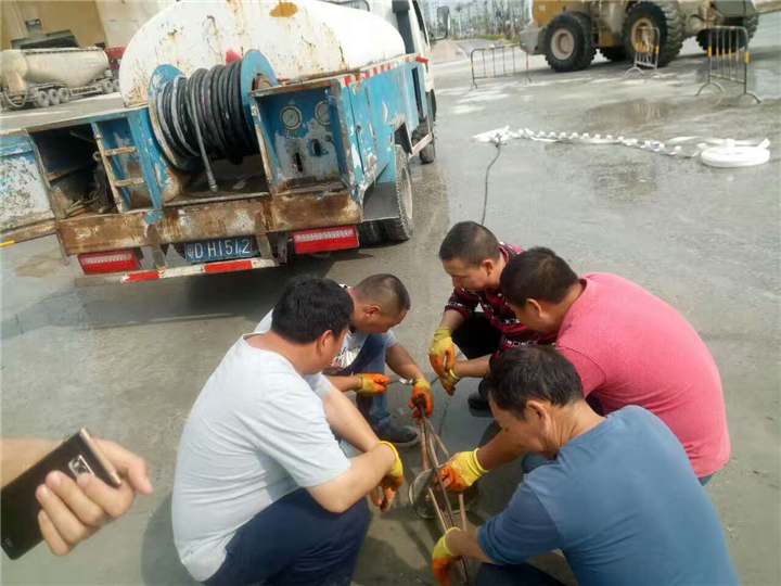 汕头清通下水道——磊广大道高压疏通搅拌站下水道-汕头清通公司 