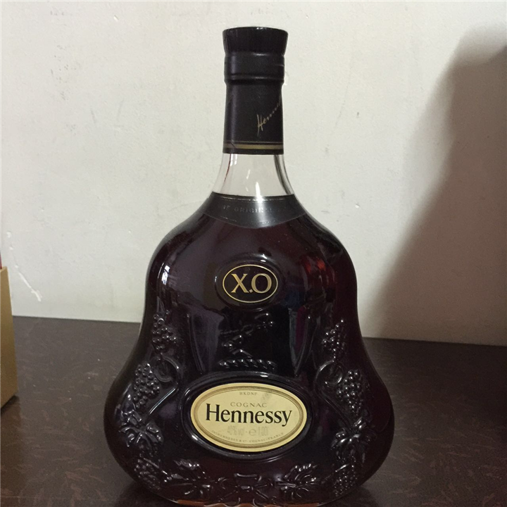 西安回收烟酒（18329481313）