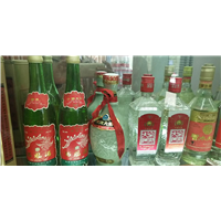 铜川卓睿烟酒礼品回收公司,出售各种老酒