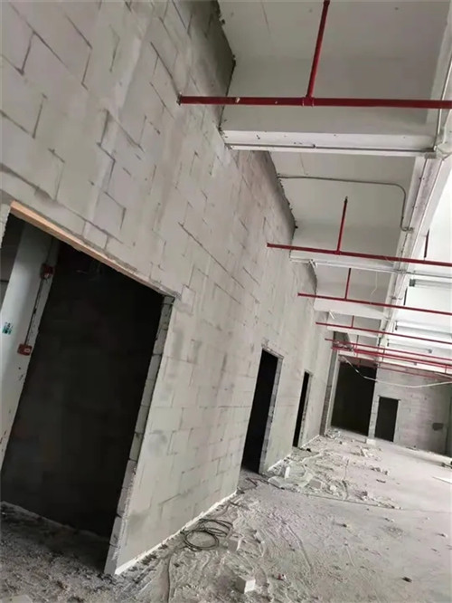 上海轻质砖施工公司