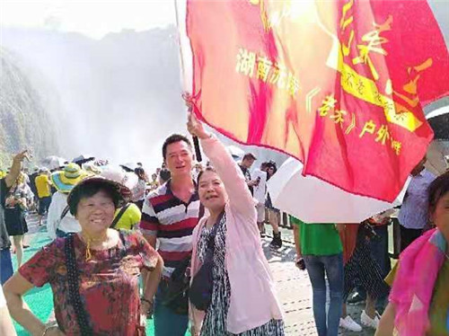 贵阳旅游包车租车 