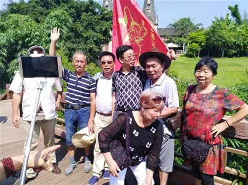 贵阳旅游包车租车服务 