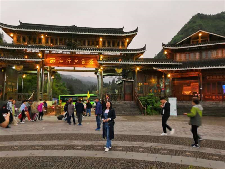 贵阳自助游包车服务公司 