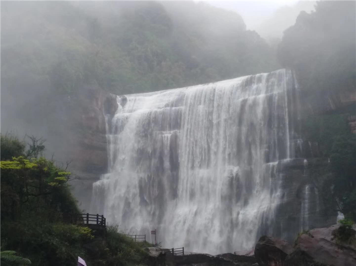 贵阳自助游包车价格 
