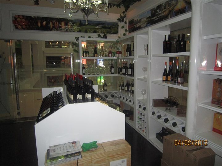 烟酒展柜