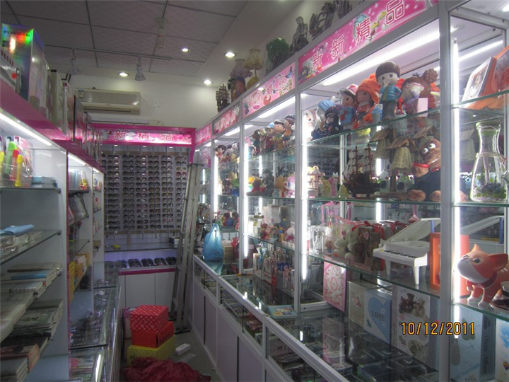 钛合金展柜