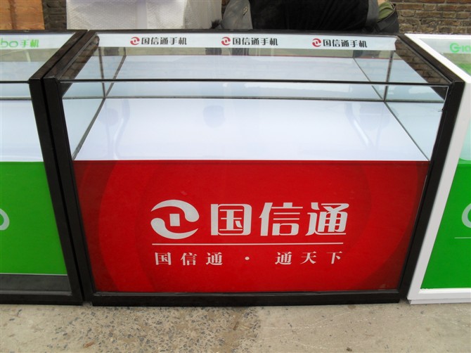 钛合金展柜