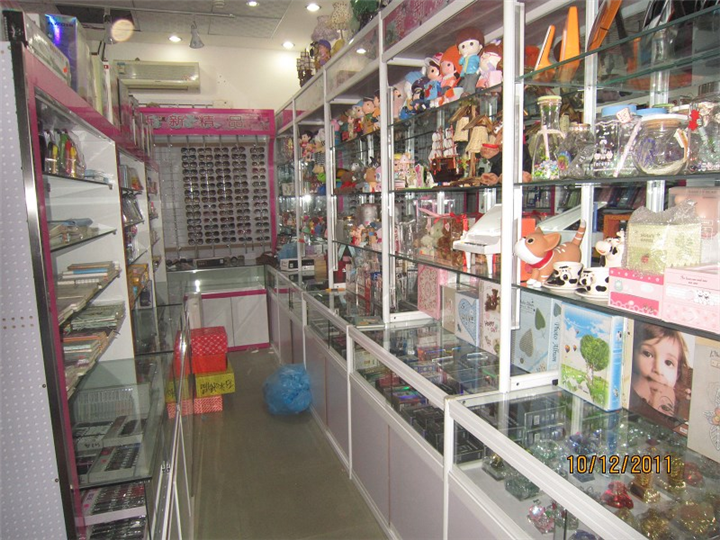 钛合金展柜
