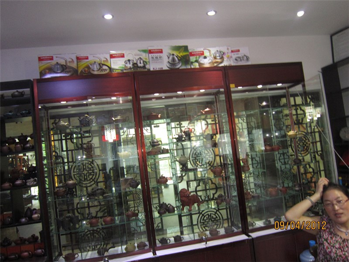 钛合金展柜