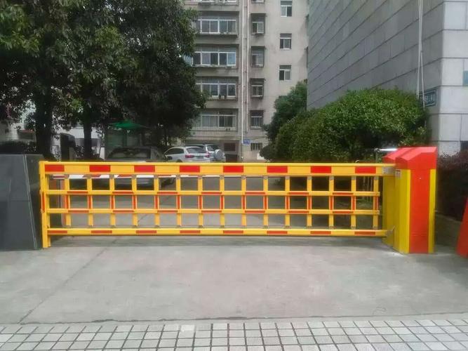 西安哪里有道闸感应门维修安装的
