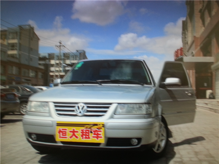 锡林浩特旅游租车 