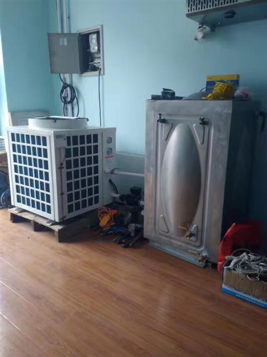 新疆太阳能热水器