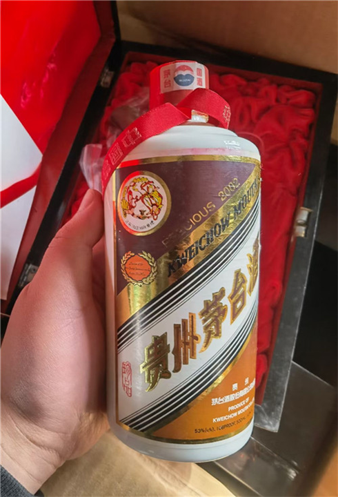 禹州附近茅台酒瓶礼盒回收哪家价格高