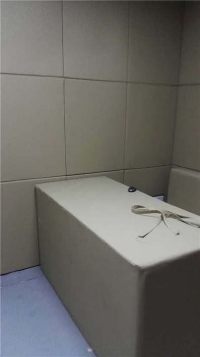 工装谈话室 