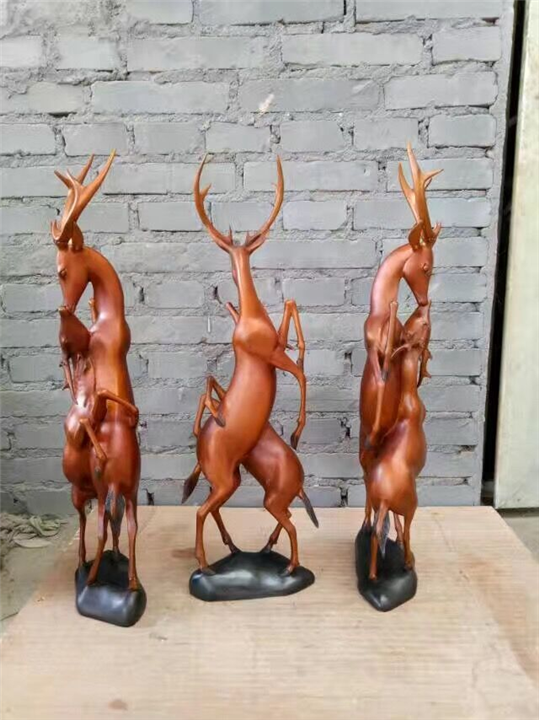 厦门群鹿雕塑批发