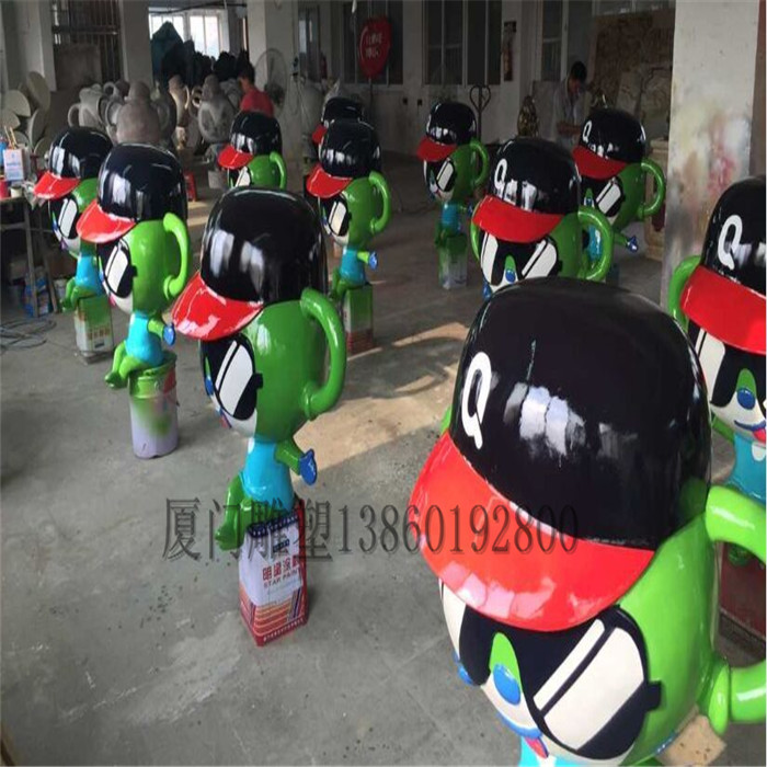 卡通雕塑