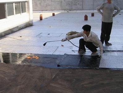 成都防水补漏怎么收费_卫生间防水补救 