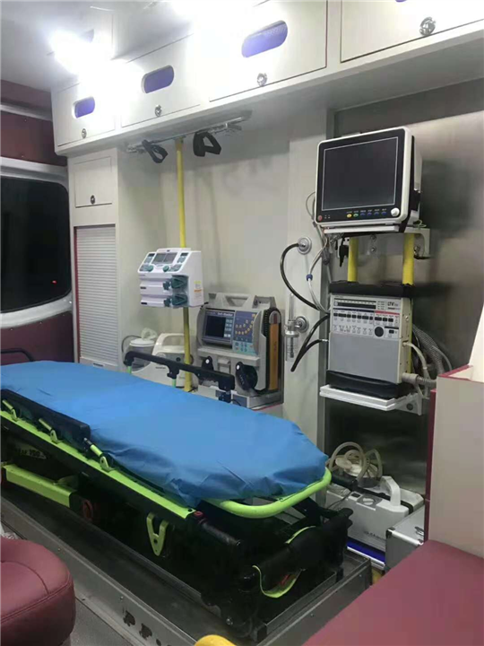 白银长途救护车出租重症救护车 